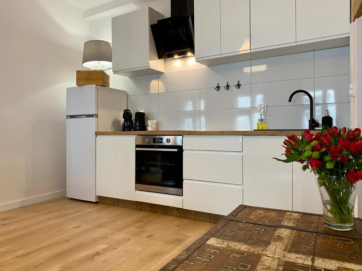 Apartament Hrabala Jelenia Gora Ngoại thất bức ảnh