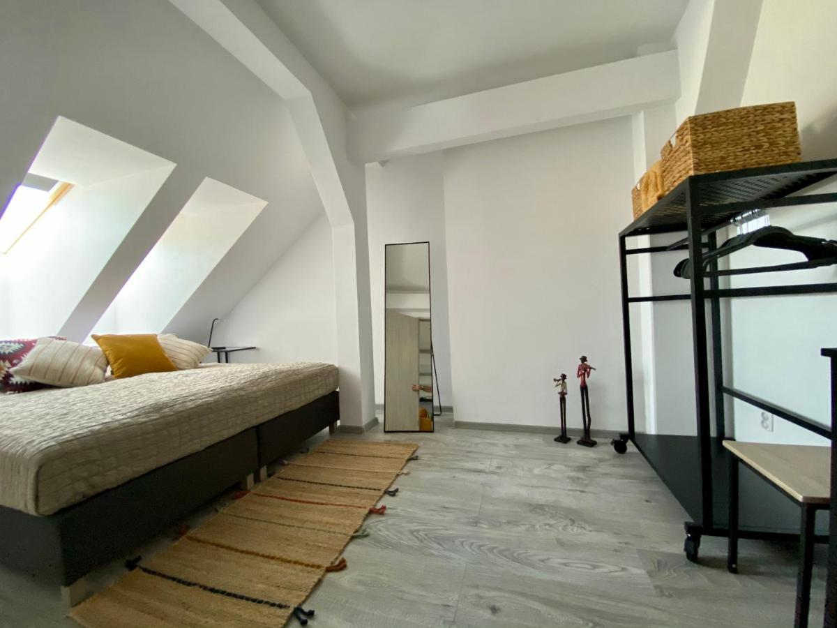 Apartament Hrabala Jelenia Gora Ngoại thất bức ảnh